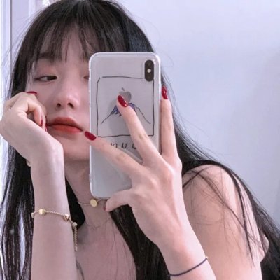 花吃了那女孩